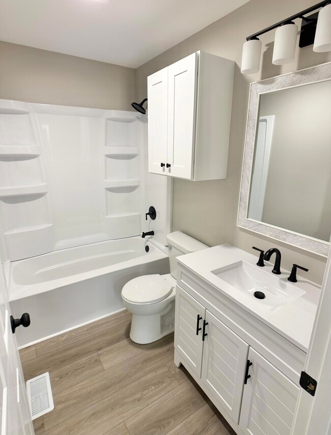 306 Maple St, Crown Point, IN 46307 - photo 7