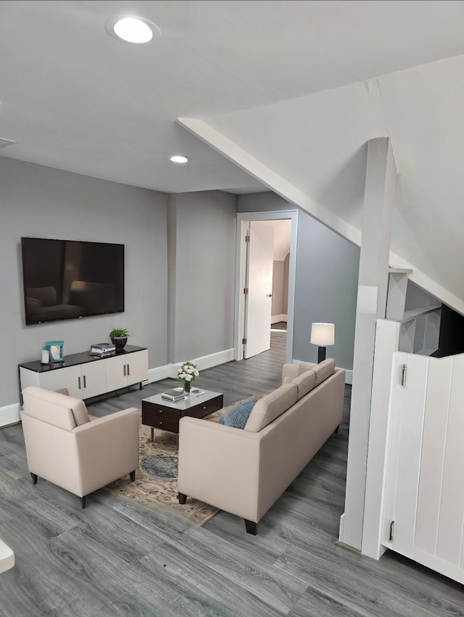 127-129 W 3rd St unit 3, Bayonne, NJ 07002 - photo 4