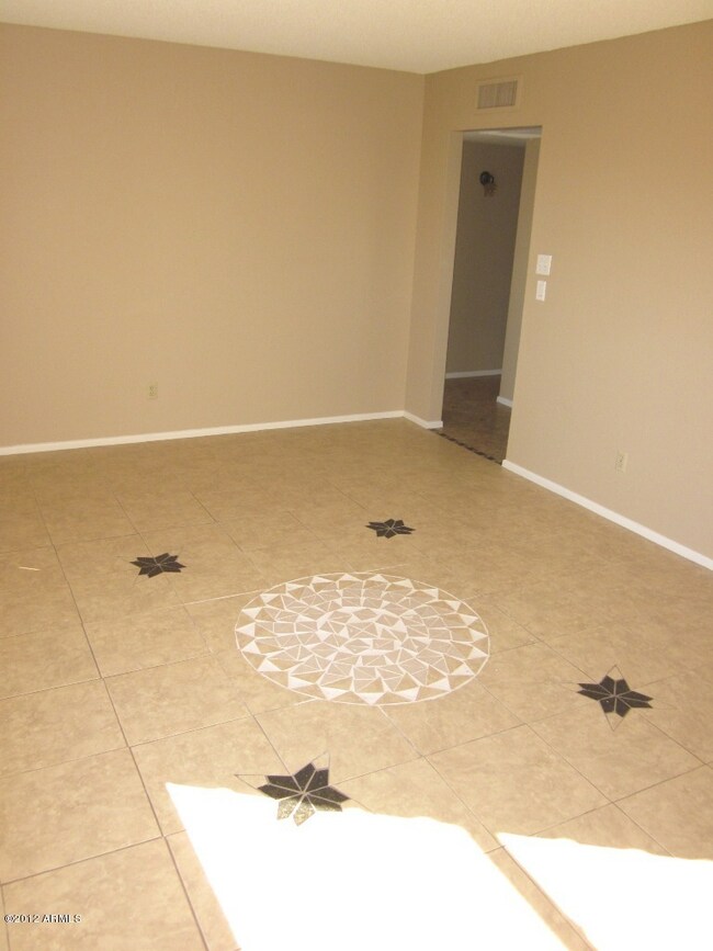 Den/Living Room