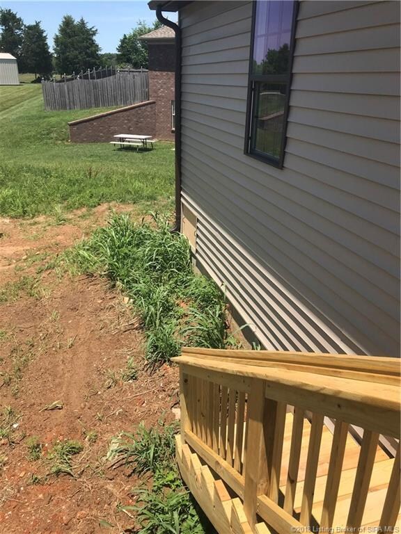 3695 Kyle Dr NW, Corydon, IN 47112 - photo 3