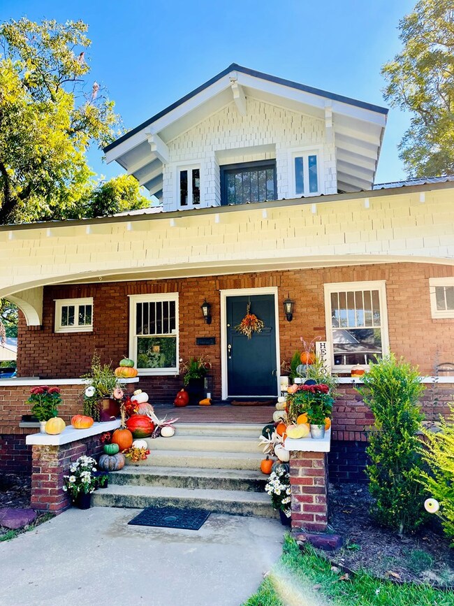 702 S Lee St, Fitzgerald, GA 31750 - photo 2