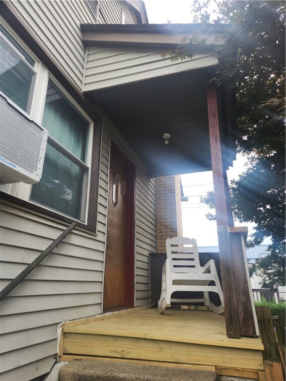 248 1/2 Kennedy Ave, East Vandergrift, PA 15629 - photo 2