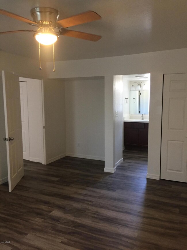 2301 N 28th St unit 4, Phoenix, AZ 85008 - photo 6