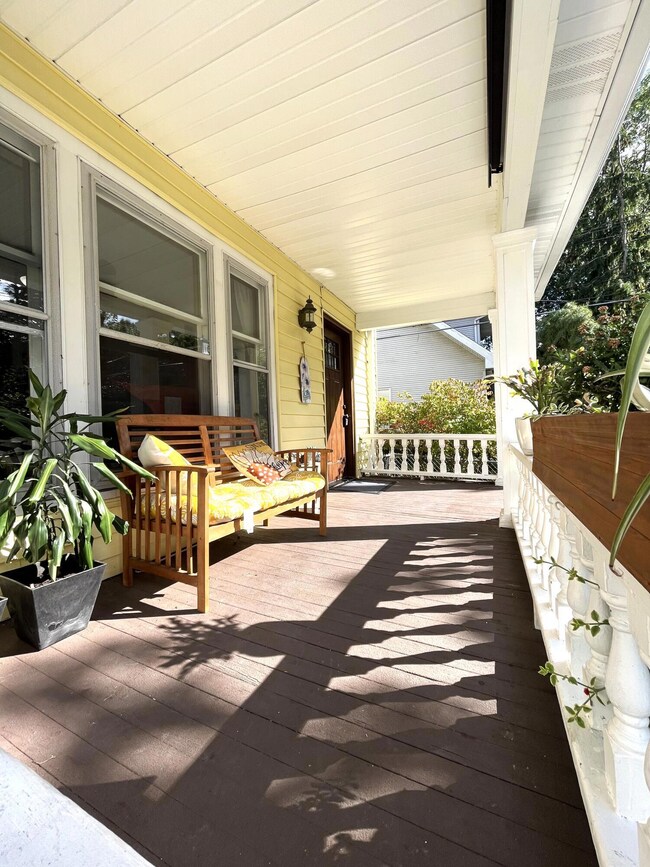 1613 Osband Ave, Lansing, MI 48910 - photo 5