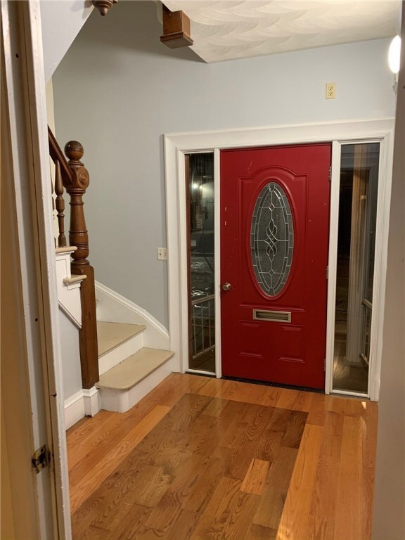 1306 Elmwood Ave unit 1, Cranston, RI 02910 - photo 4