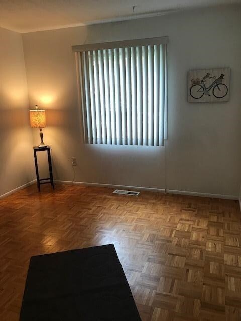 907 Birch Tree Ln, Michigan City, IN 46360 - photo 4