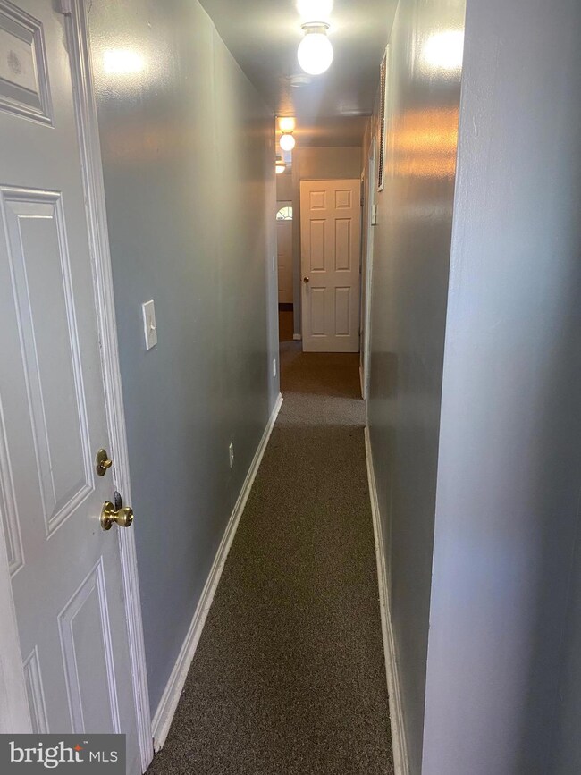 5102 Belair Rd unit 1, Baltimore, MD 21206 - photo 4