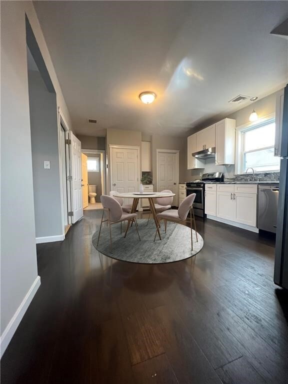 7 Coyle Ave unit 3, Pawtucket, RI 02860 - photo 4