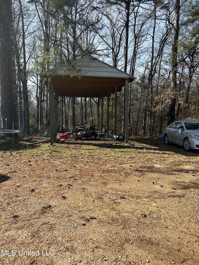 1012 Kern Ln, Crystal Springs, MS 39059 - photo 6