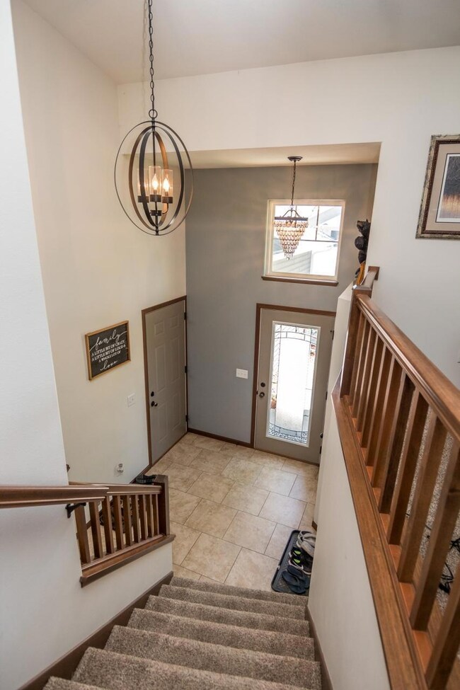 128 Timberwolf Ct, Mankato, MN 56001 - photo 4