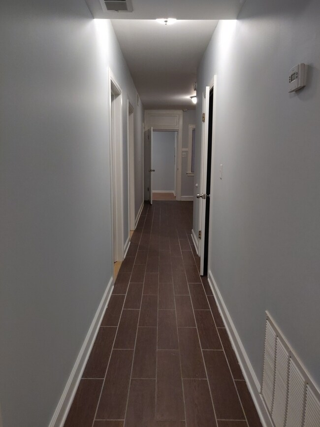 6604 Roosevelt Rd unit 2F, Oak Park, IL 60304 - photo 7