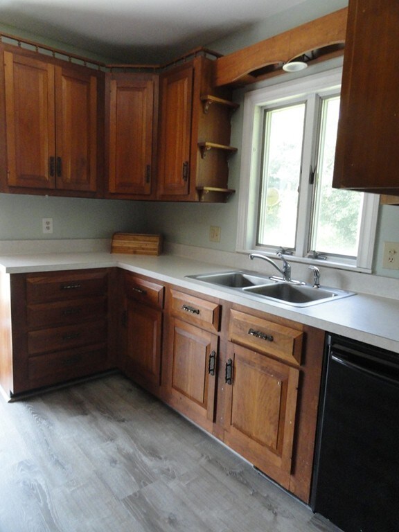 38 E Charlton Rd, Spencer, MA 01562 - photo 7