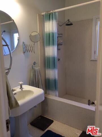 1717 S Highland Ave, Los Angeles, CA 90019 - photo 2