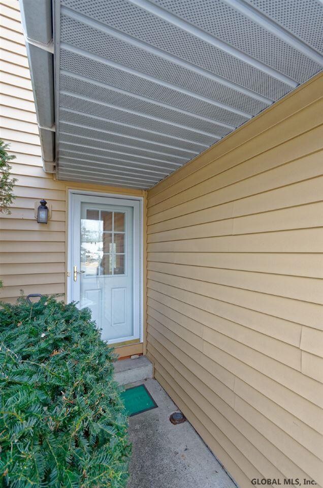 86 Velina Dr, Albany, NY 12203 - photo 4