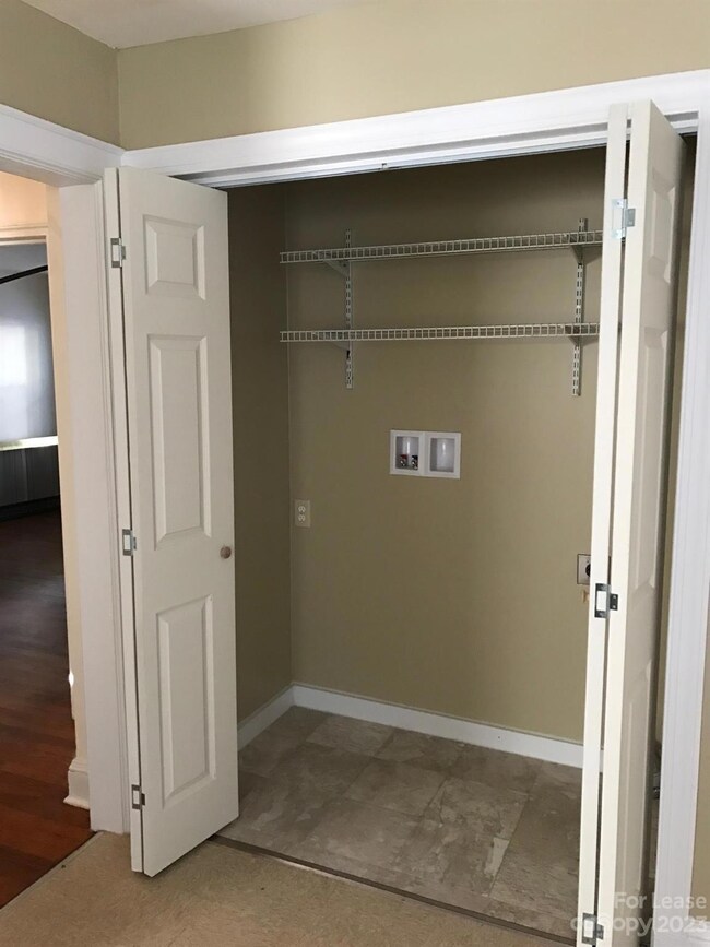 309 Westwood Dr, Statesville, NC 28677 - photo 5