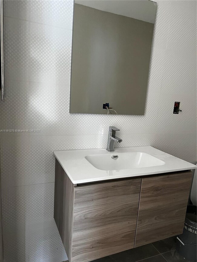 full renovated bath