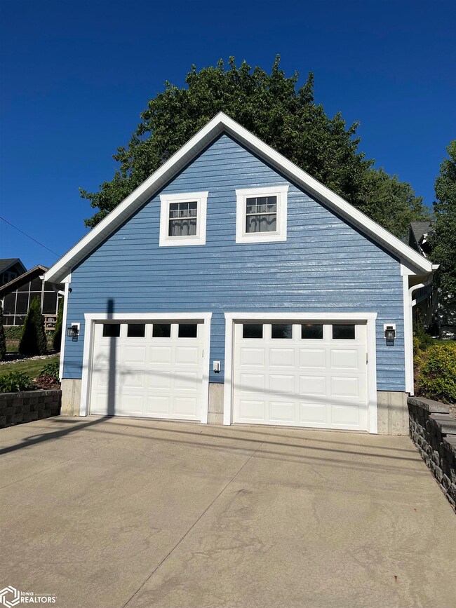 415 1st Ave, Audubon, IA 50025 - photo 3