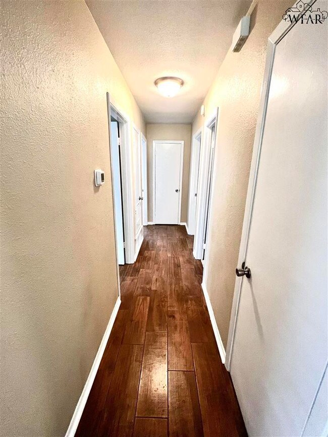 1607 N McDonald Ave, Decatur, TX 76234 - photo 7