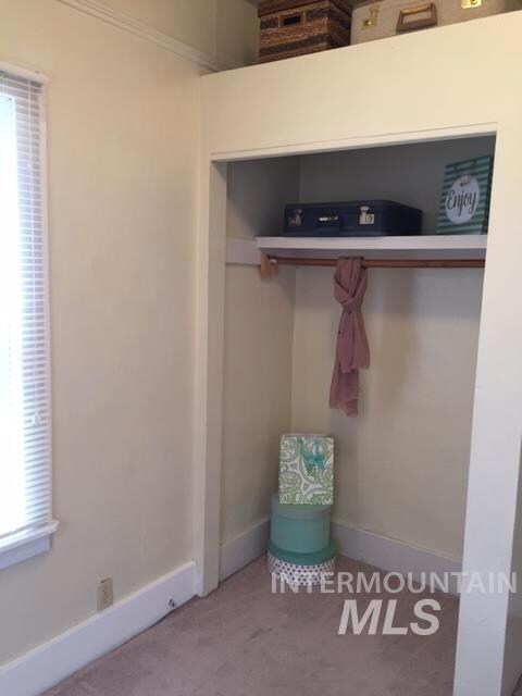 911 E Sheridan Ave, Nampa, ID 83686 - photo 5