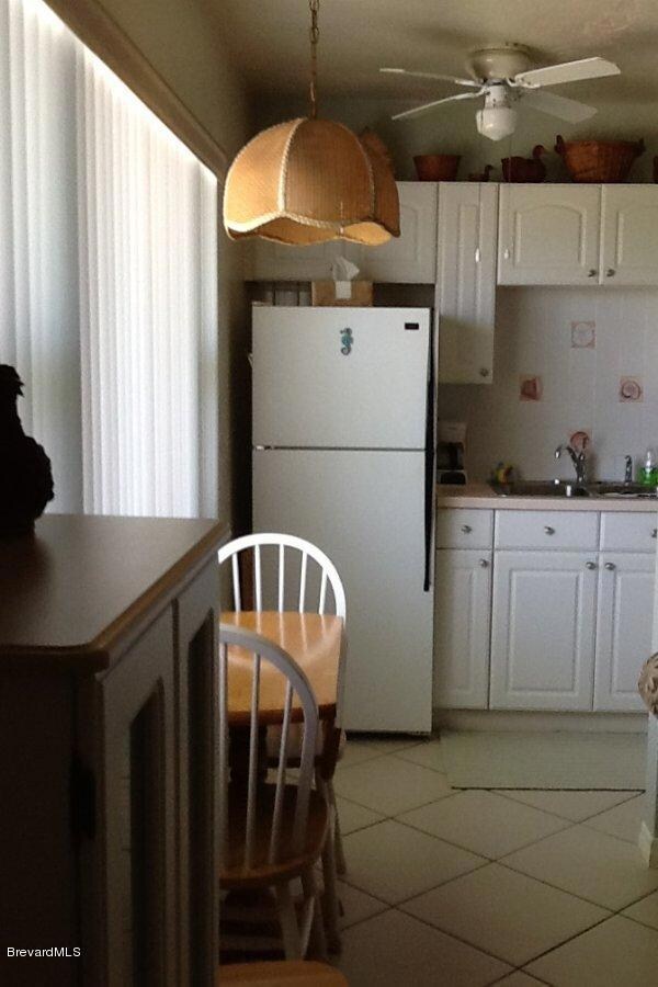 1195 HWY A1A NOOK AND KITCHEN.jpg