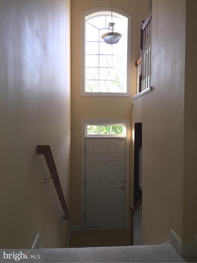 12889 Murphy Grove Terrace, Clarksburg, MD 20871 - photo 4