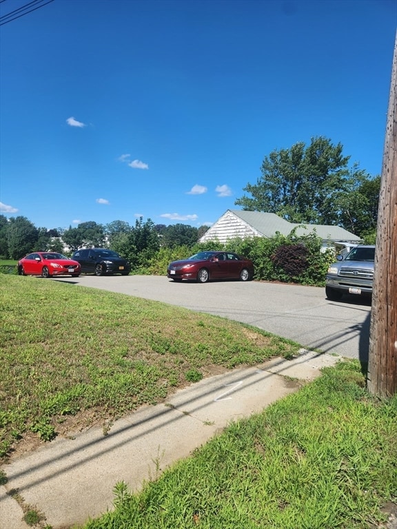 15-19 Elm St, Leominster, MA 01453 - photo 3