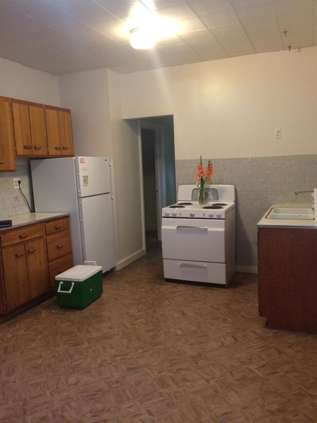 Kitchen on entry level