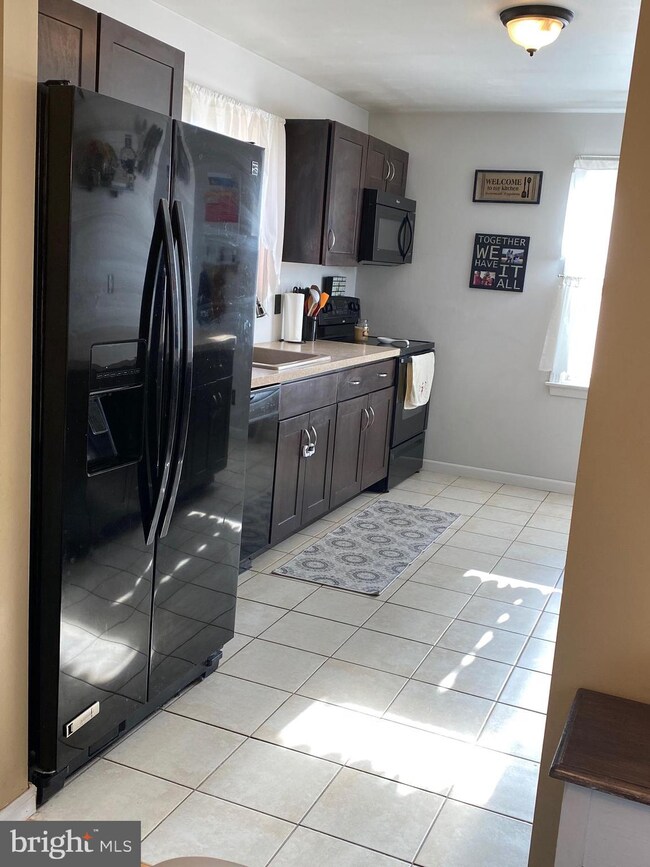 803 Amosland Rd, Morton, PA 19070 - photo 7