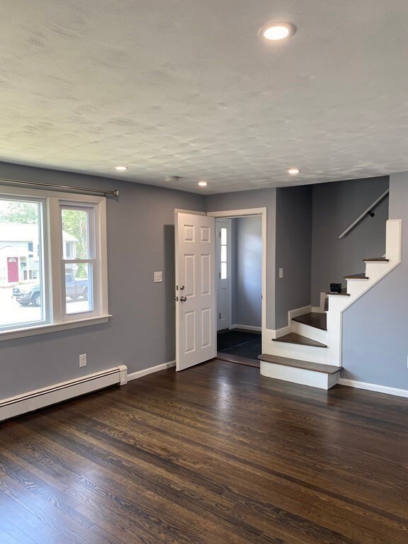 8 Regina Rd unit B, Randolph, MA 02368 - photo 3