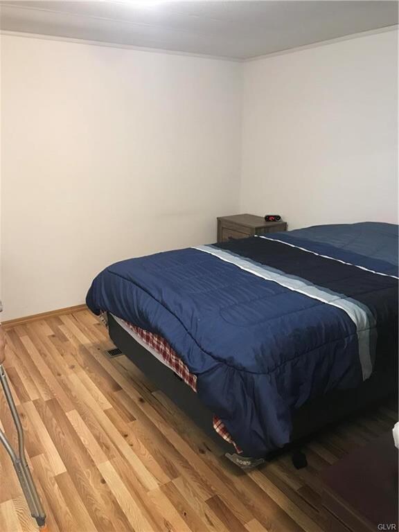 379 Red Oak Ln, Bath, PA 18014 - photo 3