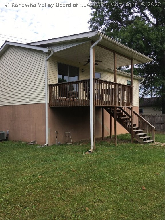 479 Hamon Dr, Scott Depot, WV 25560 - photo 2