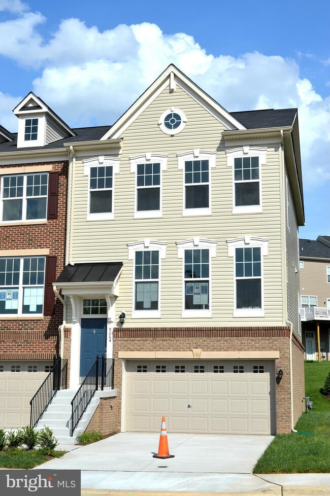 9064 Isabel Ln, Manassas Park, VA 20111 - photo 2
