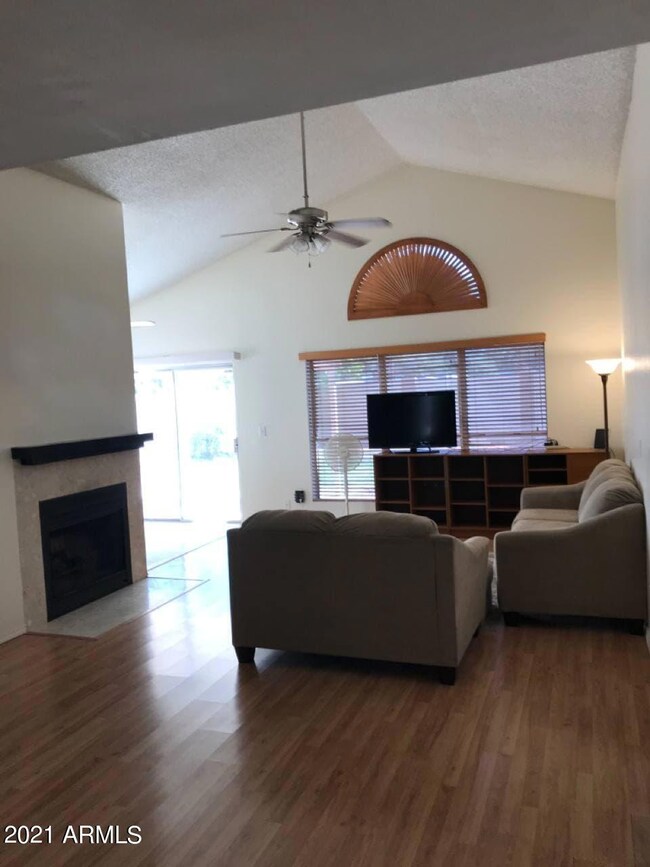 19229 N 6th St, Phoenix, AZ 85024 - photo 6