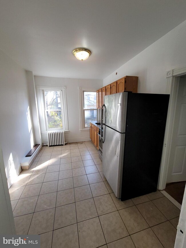 432 W Bringhurst St, Philadelphia, PA 19144 - photo 4