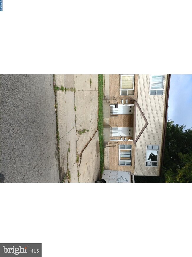 1027 Lawnton Terrace unit B, Glenolden, PA 19036 - photo 3