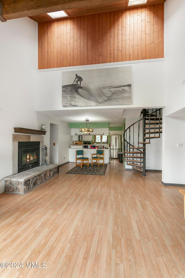 River Oaks A410-024