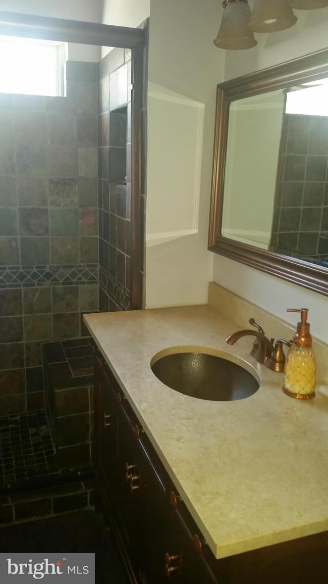 1727 Stourbridge Ct, Bowie, MD 20721 - photo 6