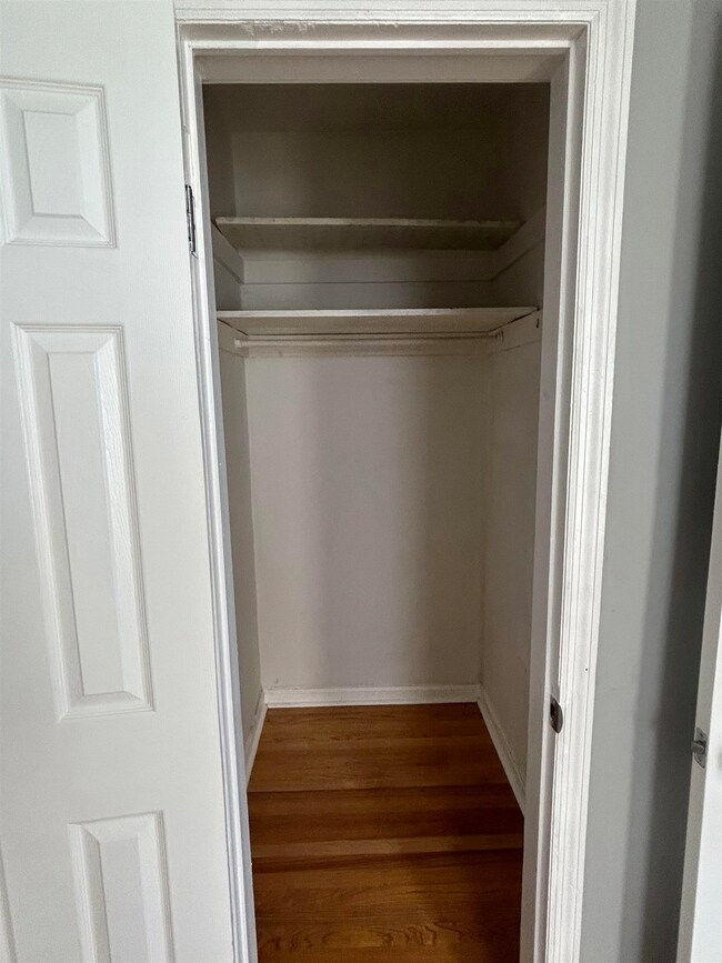 581 60th St unit 8, West New York, NJ 07093 - photo 4