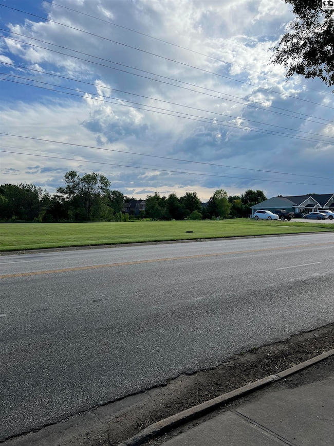 1207 E 1st St, McPherson, KS 67460 - photo 5