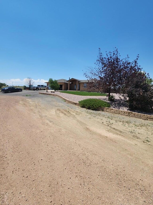 1285 N Sandstone Ln, Pueblo West, CO 81007 - photo 4