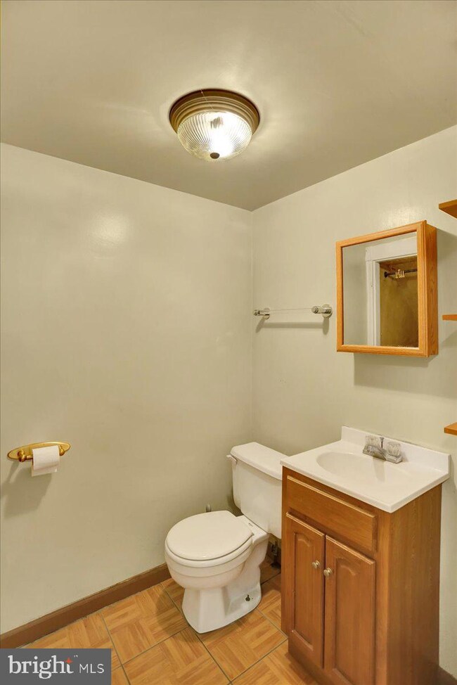 437 N 11th St, Reading, PA 19604 - photo 7