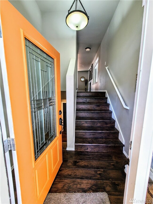 21550 N Terra Ln SE, Yelm, WA 98597 - photo 2