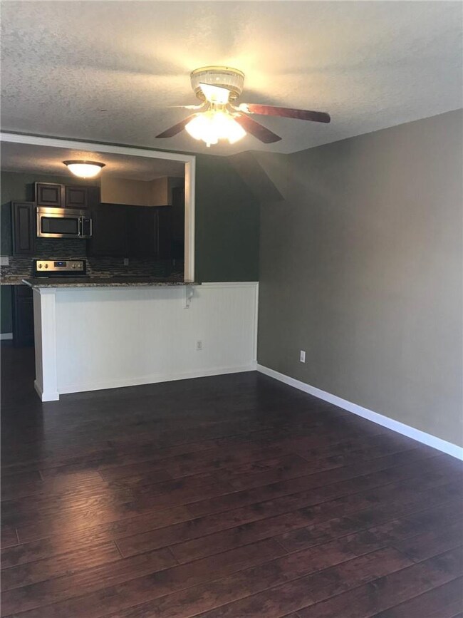 222 Marna Lynn Dr, Prairie Grove, AR 72753 - photo 2