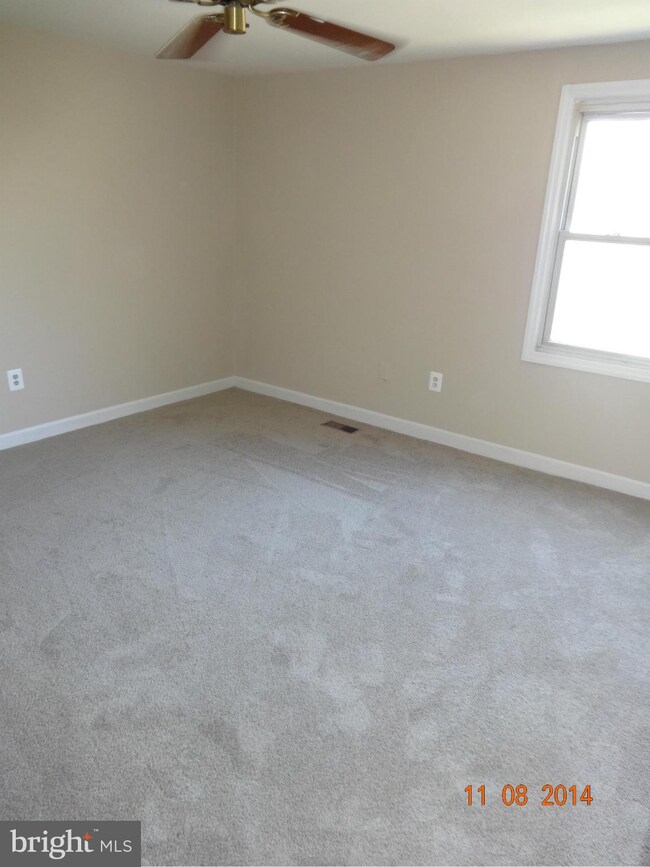 13 Bon Oak Ct, Reisterstown, MD 21136 - photo 6