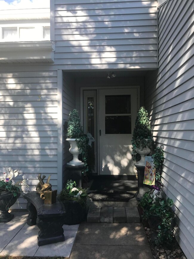 3 Vail Cir, Grand Forks, ND 58201 - photo 2