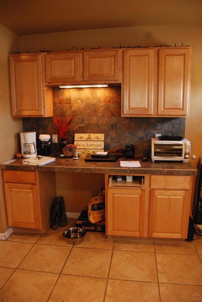 154 SW 2nd St, Redmond, OR 97756 - photo 5