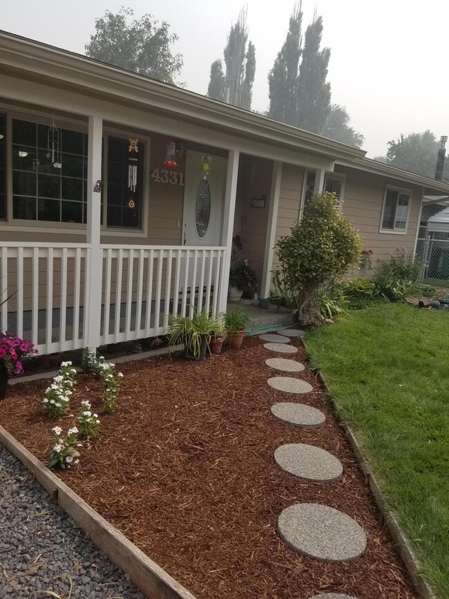 4331 Fargo St, Klamath Falls, OR 97603 - photo 3