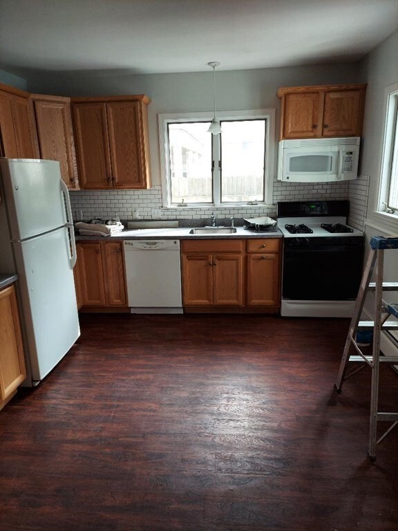 13 Union St unit 1, Salem, MA 01970 - photo 4