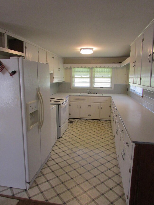 94 Shelton Rd, Manchester, TN 37355 - photo 4