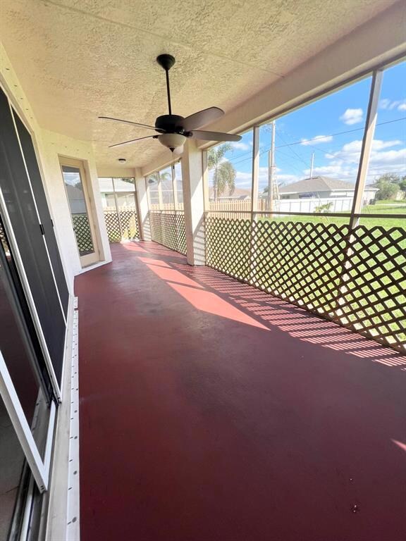 558 SW Fields Ave, Port Saint Lucie, FL 34953 - photo 4